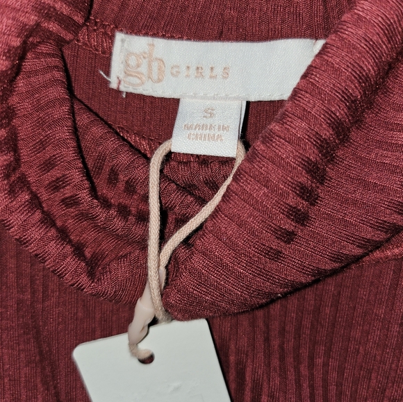 50% OFF ‼️GB girls 》 Ribbed Turtleneck in Burgundy - Picture 4 of 4